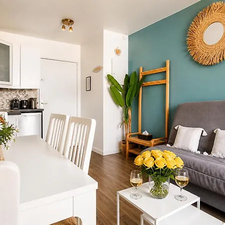 Lägenhet Lumineux T2 Moderne Avec Terrasse *